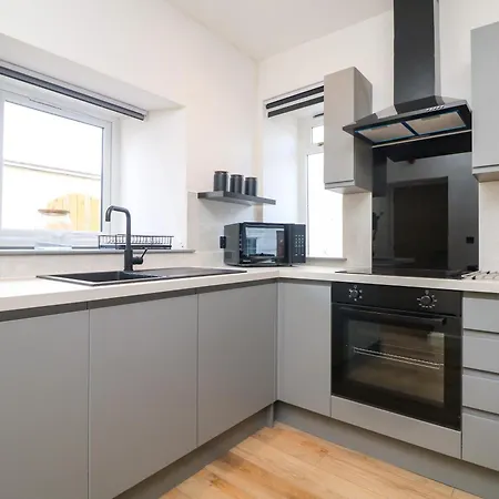 Savoy Bay Apartment *