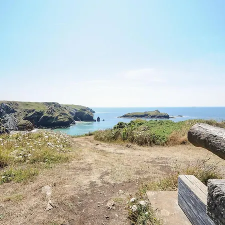 Savoy Bay Helston